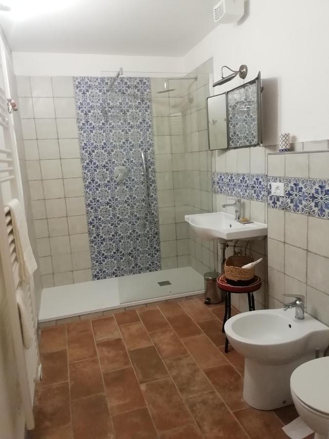 Agriturismo Fattoria Le Caprine Gambassi Terme Eksteriør bilde